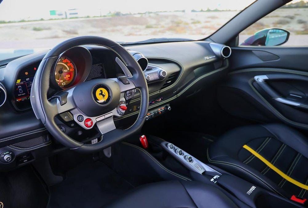 ferrari-f8