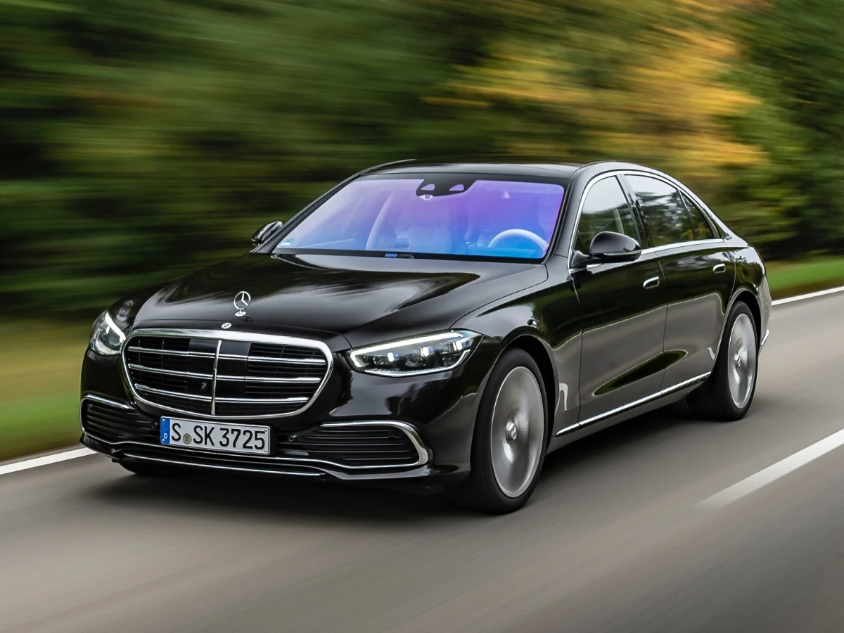 mercedes-benz-c-class-2021