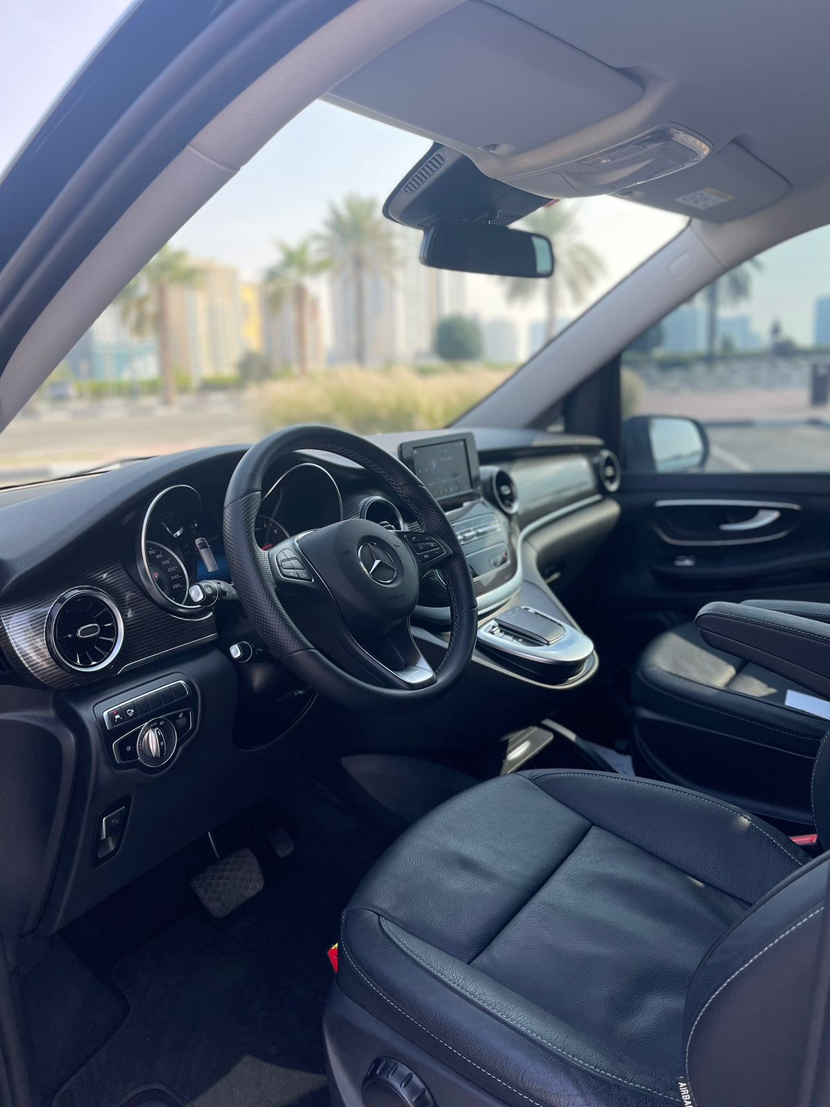 mercedes-benz-v250-2022