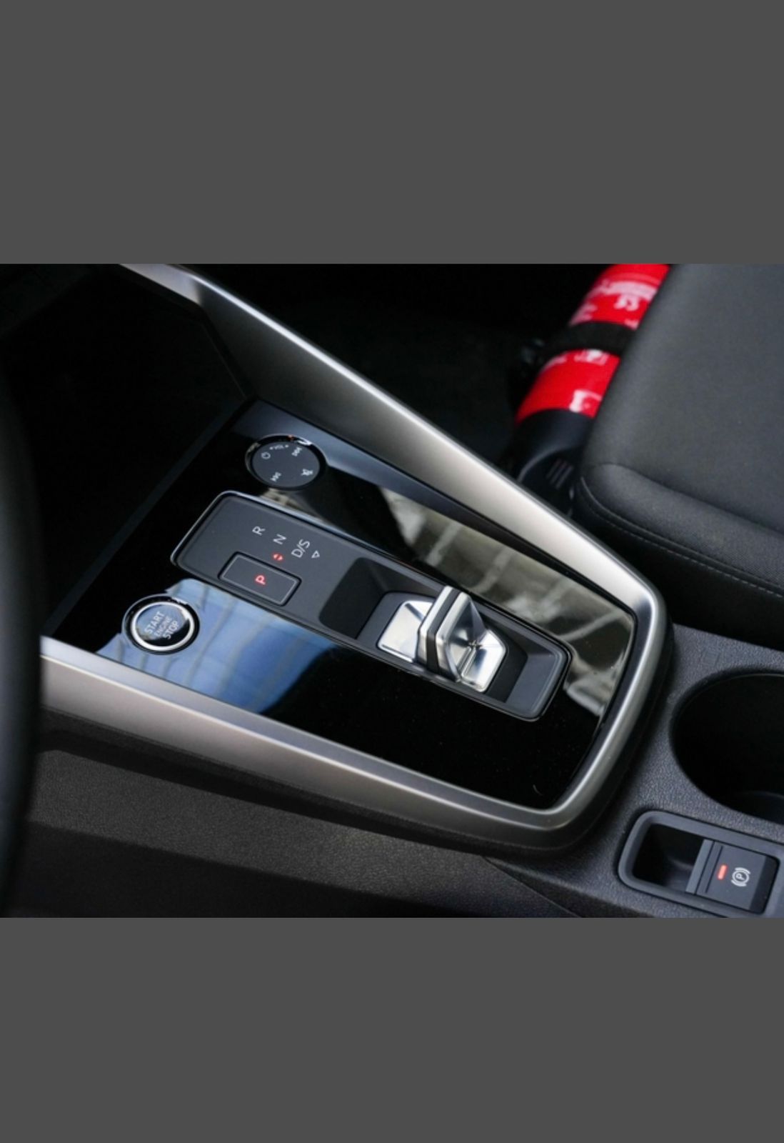 range-rover-sport-2023